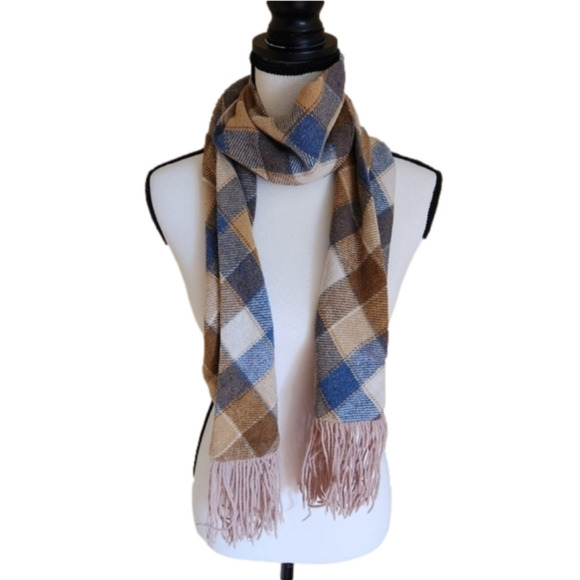 PLAID fall scarf - Picture 1 of 3
